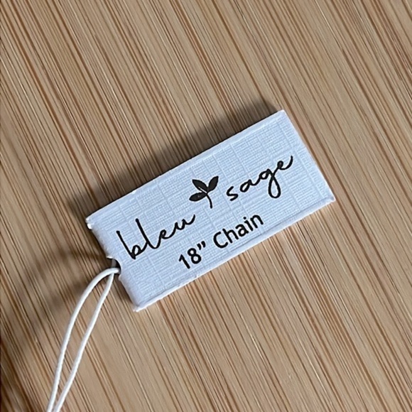 Brand New Bleu Sage 14K Gold Plated Sterling Silver 18" Chain Cross Necklace - Picture 11 of 12